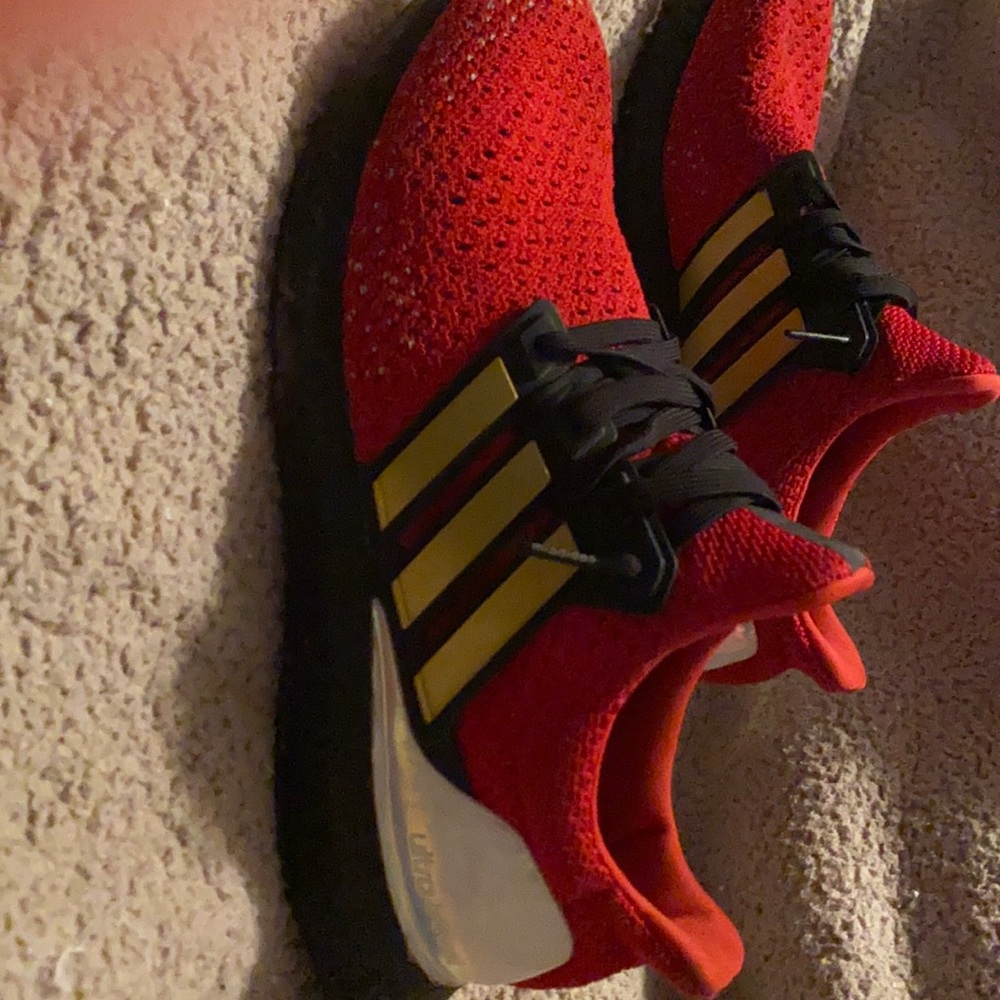 Custom size 8 in men’s ultra boost